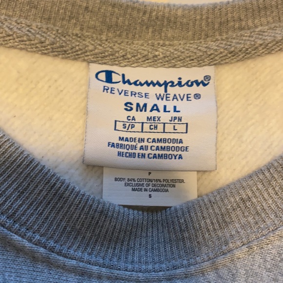 Champion size small crop logo - Picture 3 of 4